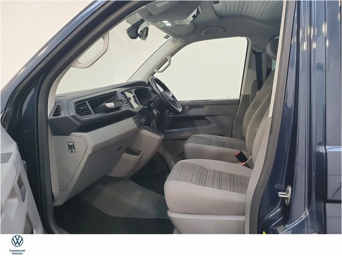 Volkswagen California MPV, Diesel, 2023, Blue