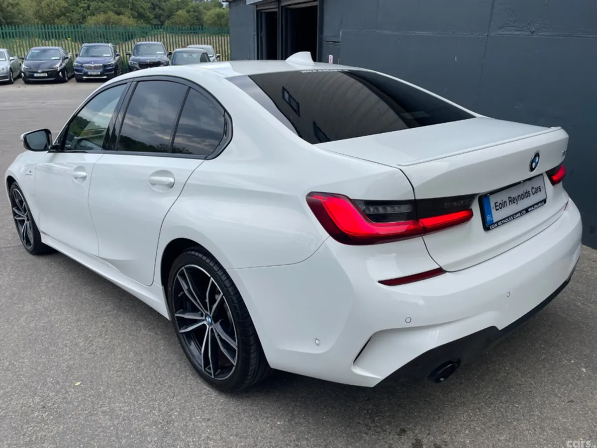 BMW 3-Series Saloon, Petrol Plug-in Hybrid, 2020, White