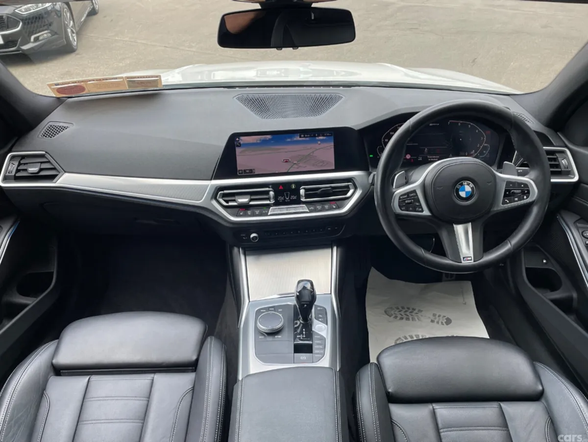 BMW 3-Series Saloon, Petrol Plug-in Hybrid, 2020, White