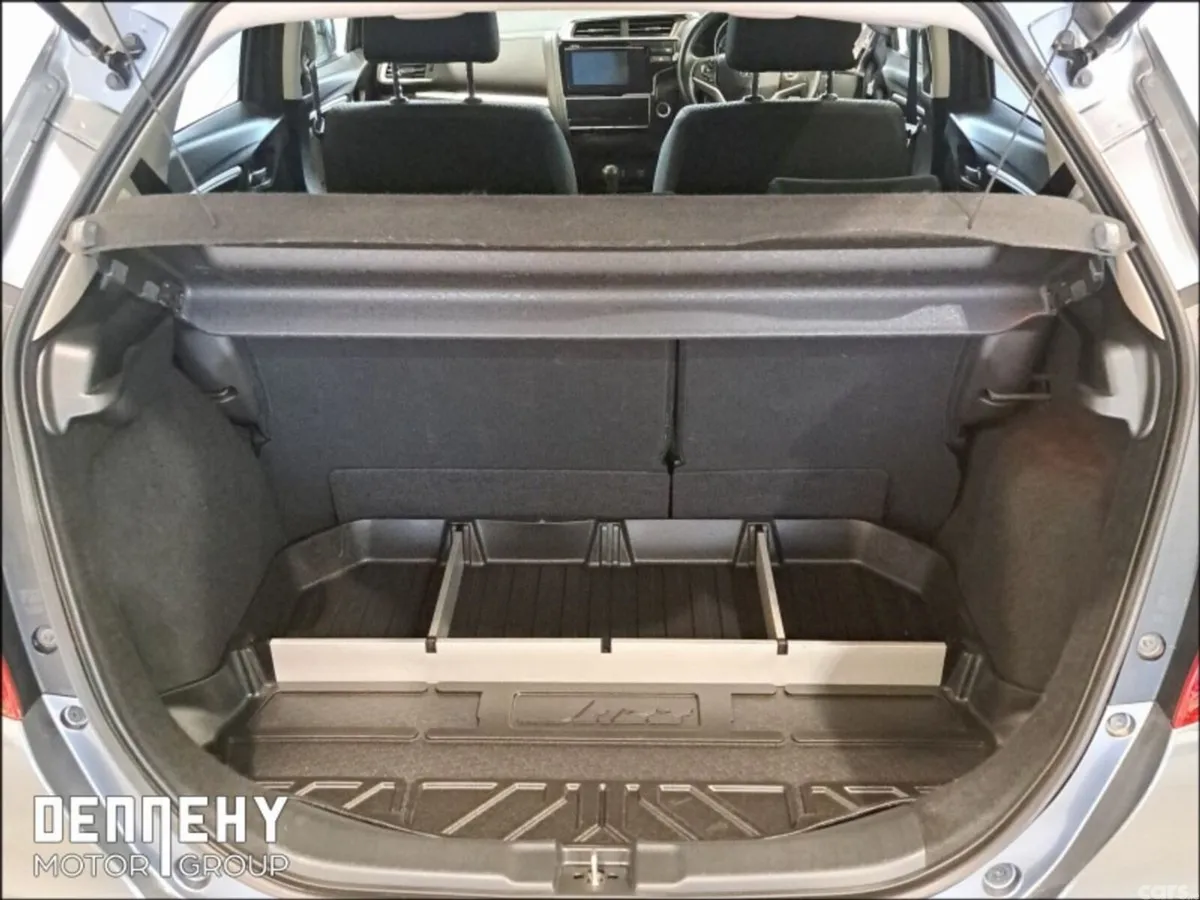 Honda Jazz Hatchback, Petrol, 2019, Grey