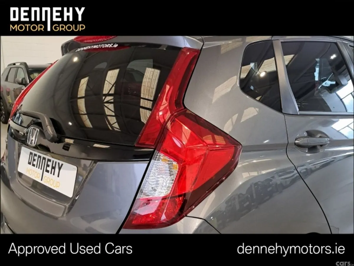 Honda Jazz Hatchback, Petrol, 2019, Grey