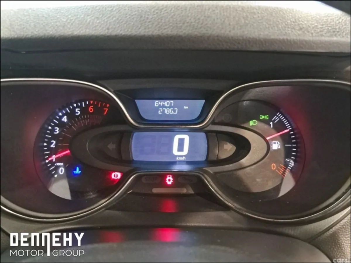Renault Captur Hatchback, Petrol, 2019, White