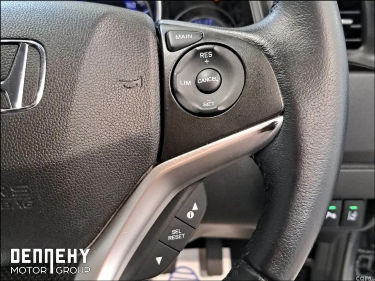 Honda Jazz Hatchback, Petrol, 2019, Grey