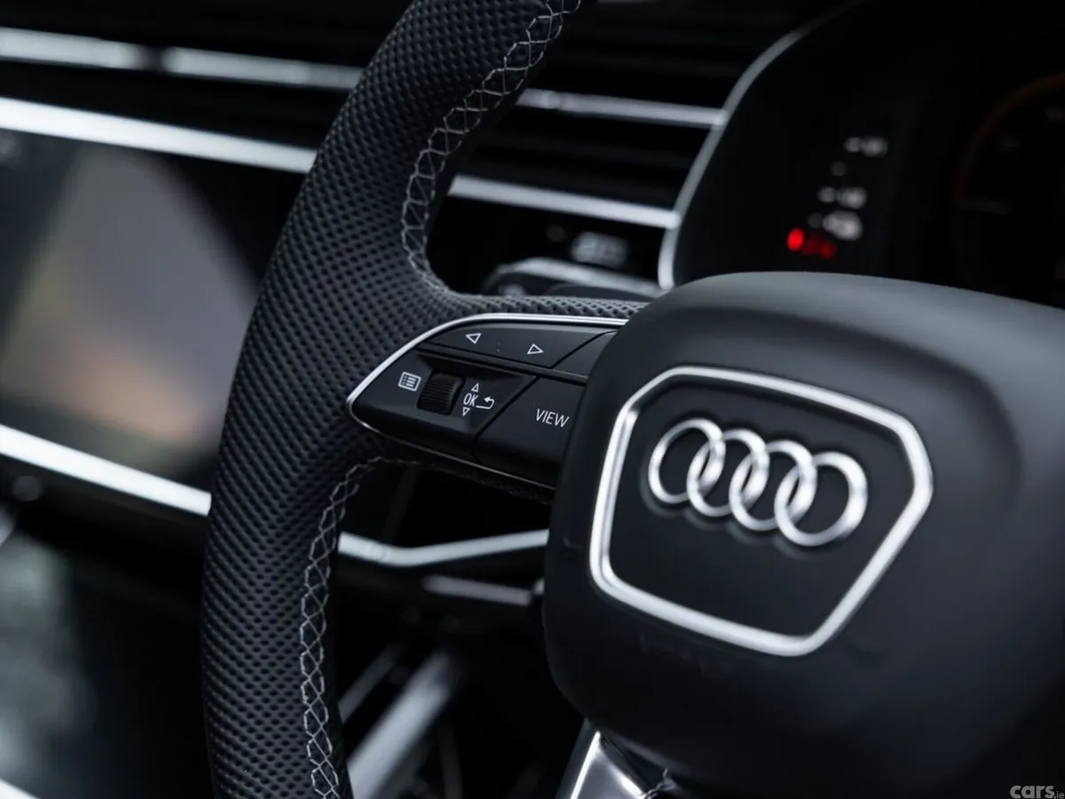Audi Q7 SUV, Petrol Plug-in Hybrid, 2026, Grey