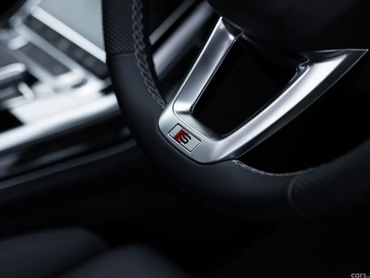 Audi Q7 SUV, Petrol Plug-in Hybrid, 2026, Grey