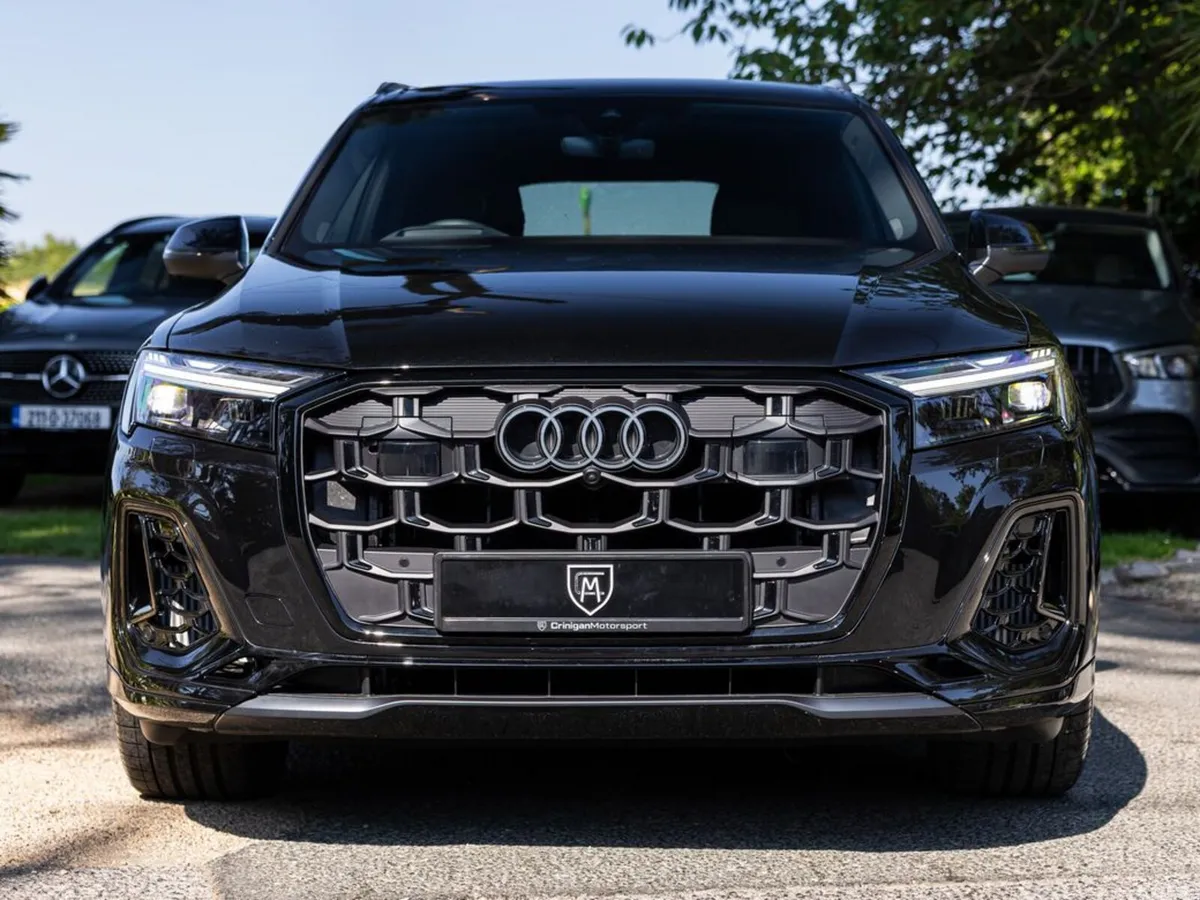 Audi Q7 SUV, Petrol Plug-in Hybrid, 2026, Black