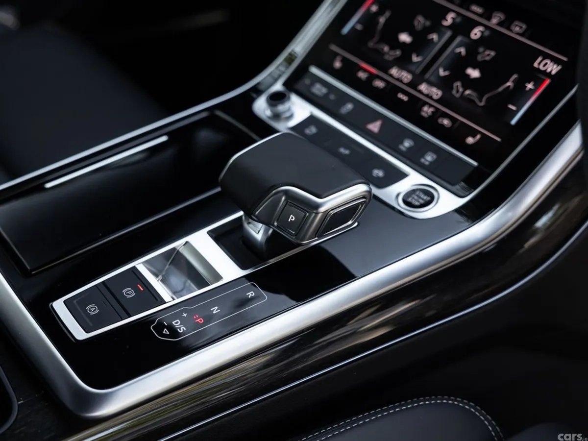 Audi Q7 SUV, Petrol Plug-in Hybrid, 2026, Black
