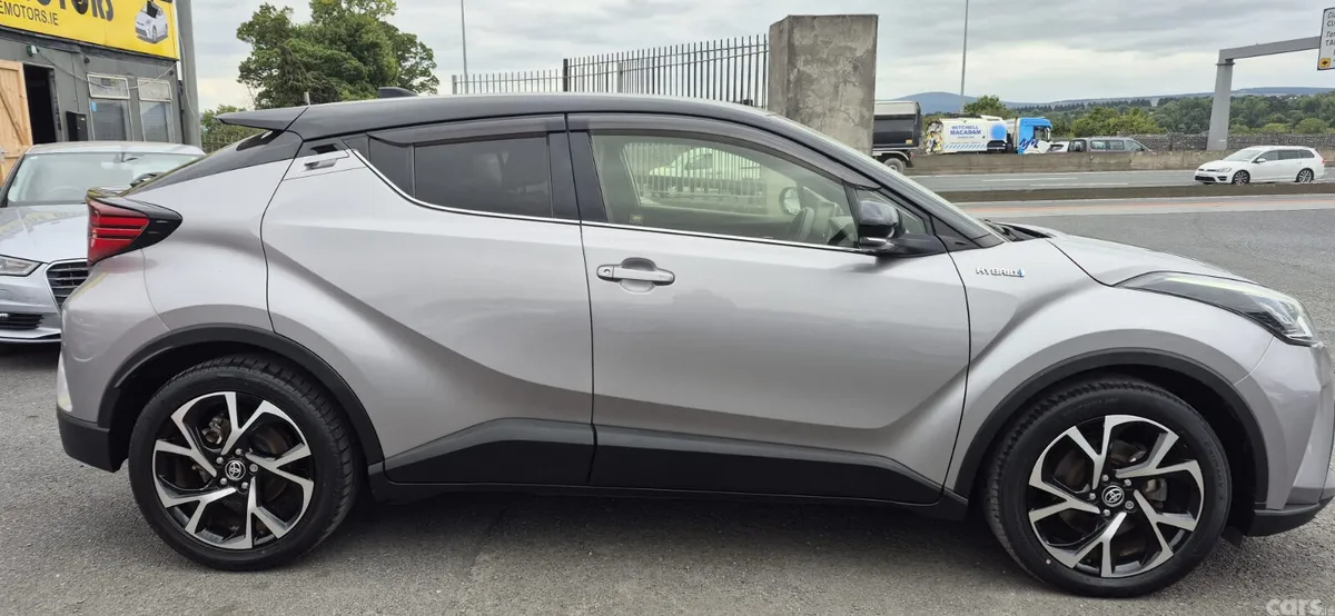 Toyota C-HR SUV, Petrol Hybrid, 2020, Grey