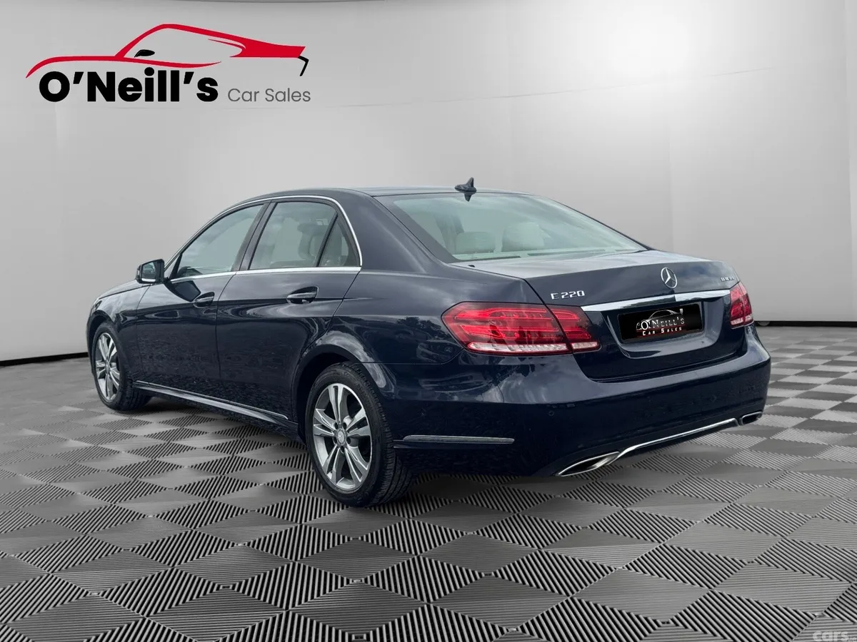 Mercedes-Benz E-Class Saloon, Diesel, 2015, Blue