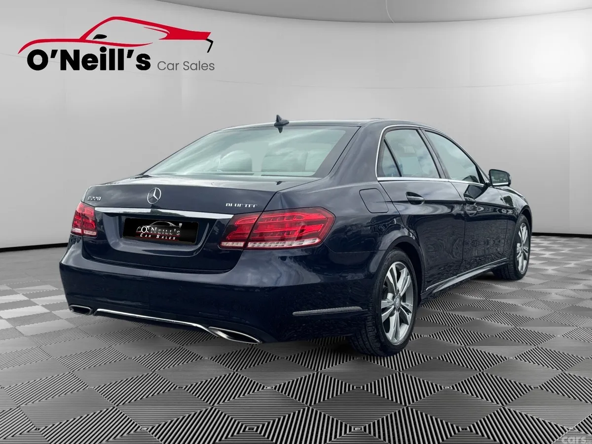 Mercedes-Benz E-Class Saloon, Diesel, 2015, Blue