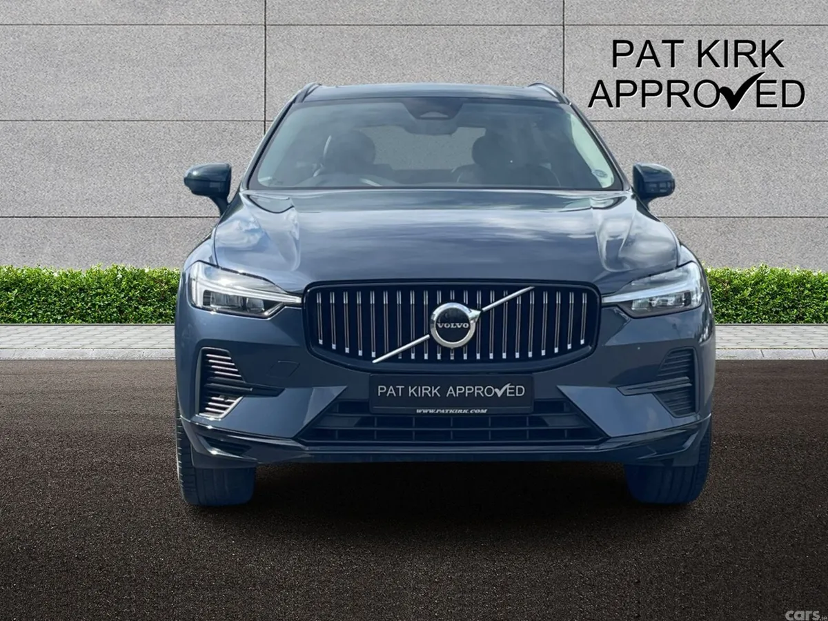 Volvo XC60 Estate, Petrol Hybrid, 2023, Blue