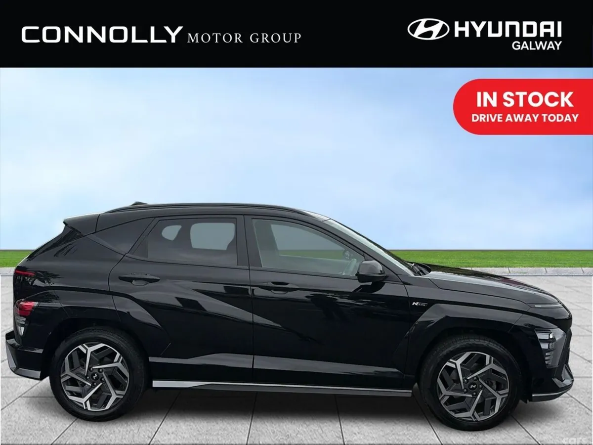 Hyundai KONA MPV, Petrol, 2024, Black