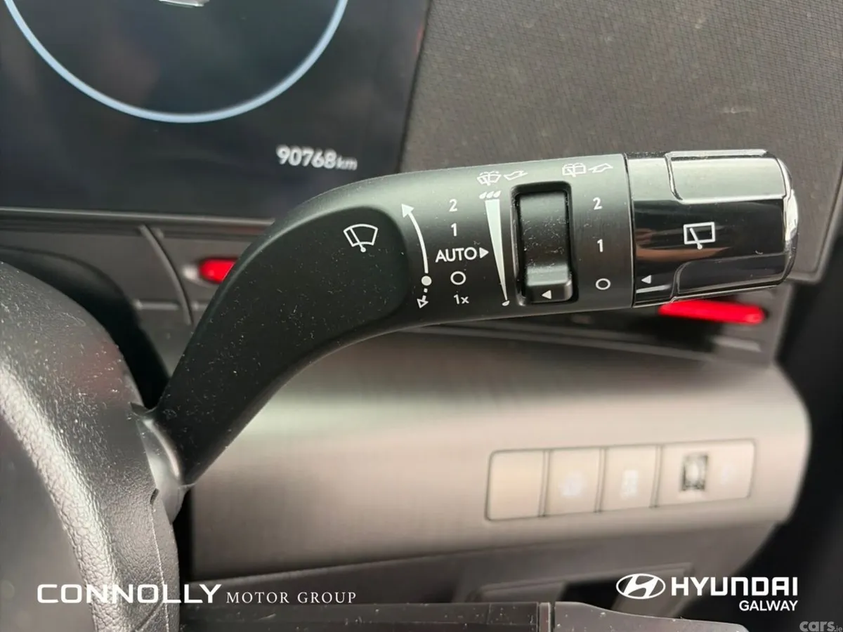 Hyundai KONA MPV, Petrol, 2024, Black