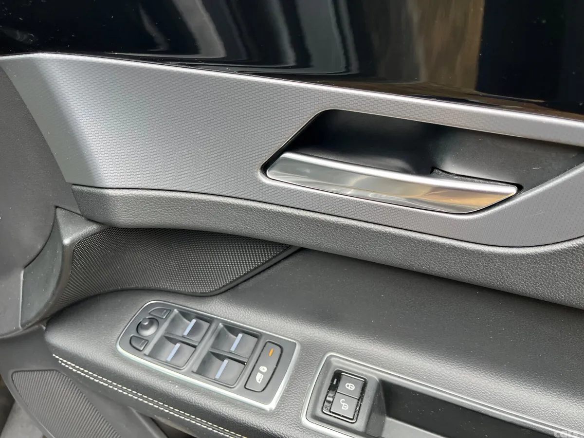 Jaguar XF Saloon, Diesel, 2018, Grey