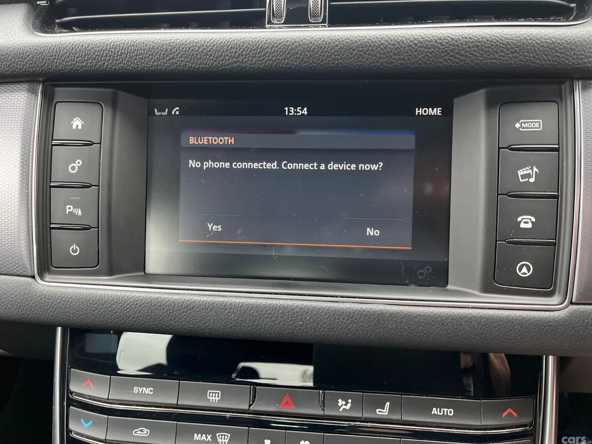 Jaguar XF Saloon, Diesel, 2018, Grey