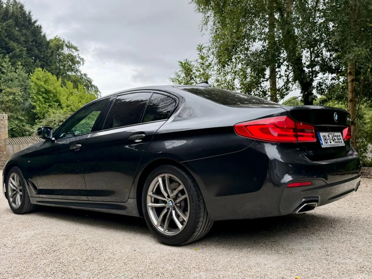 BMW 5-Series Saloon, Diesel, 2018, Grey