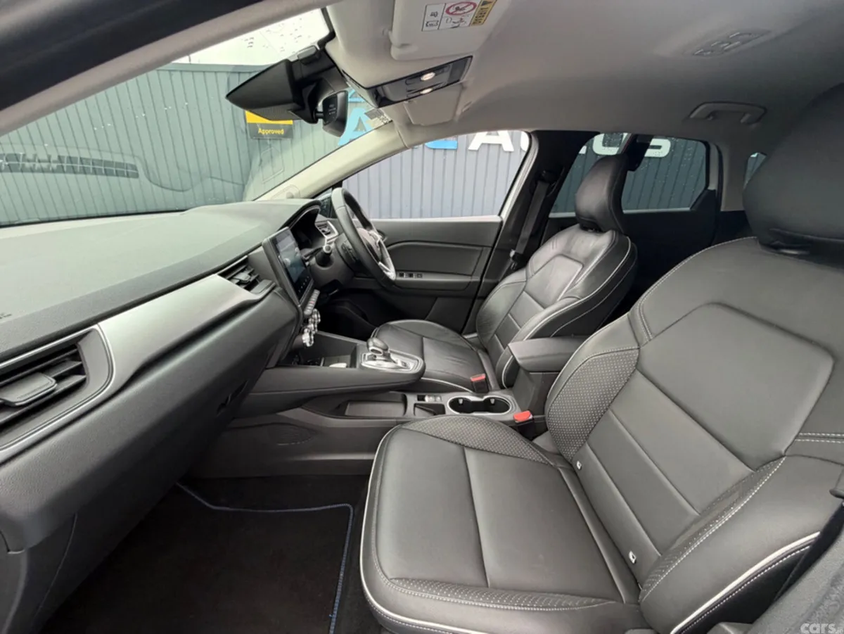 Renault Captur SUV, Petrol, 2021, White