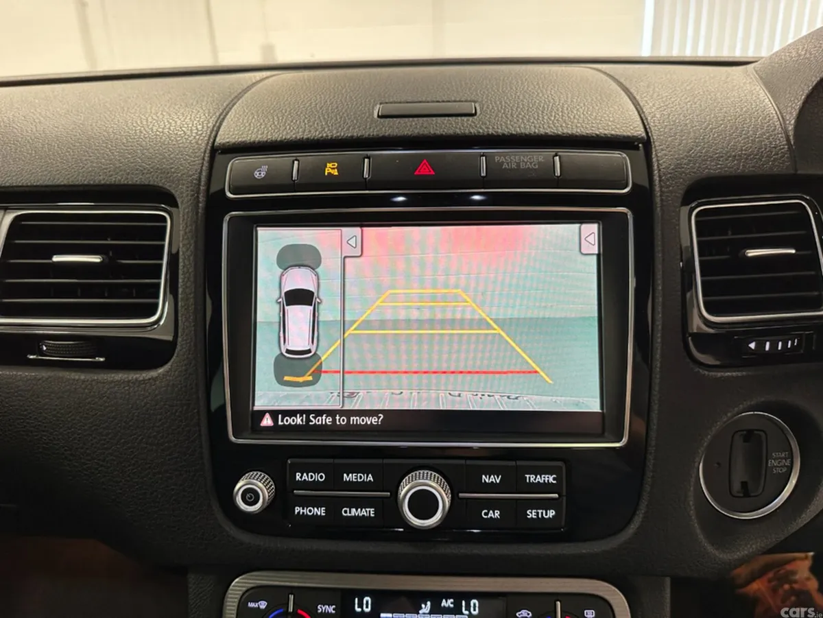 Volkswagen Touareg SUV, Diesel, 2016, Black