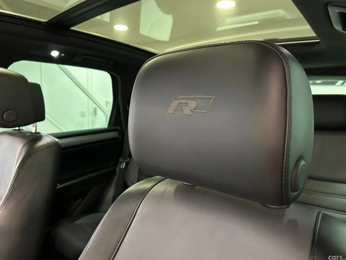 Volkswagen Touareg SUV, Diesel, 2016, Black