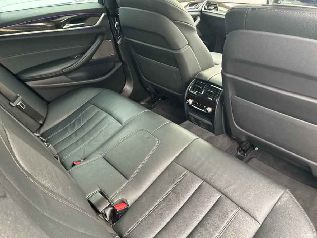 BMW 5-Series Saloon, Petrol Plug-in Hybrid, 2017, Grey