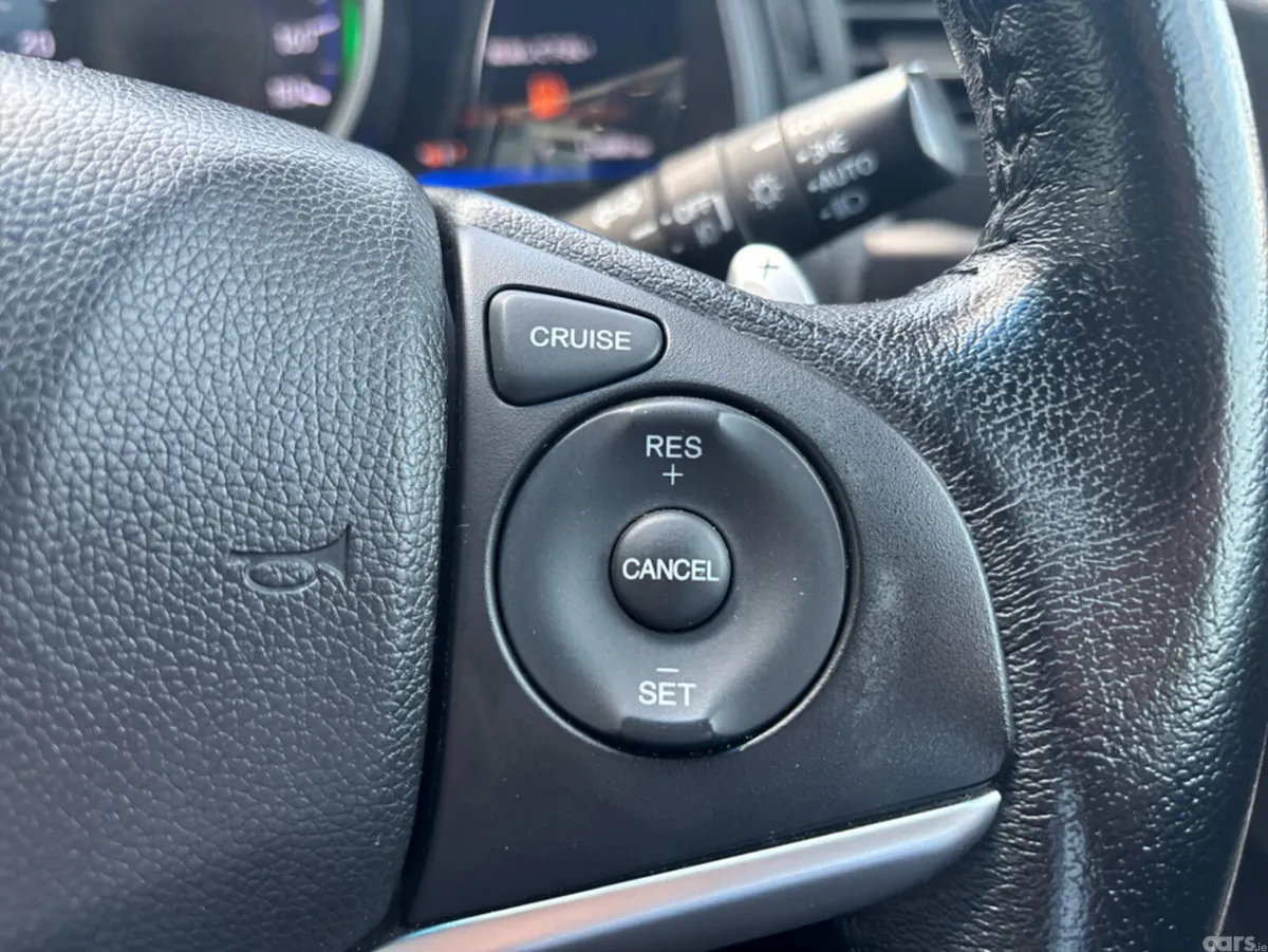 Honda Fit Hatchback, Petrol Hybrid, 2017, Blue
