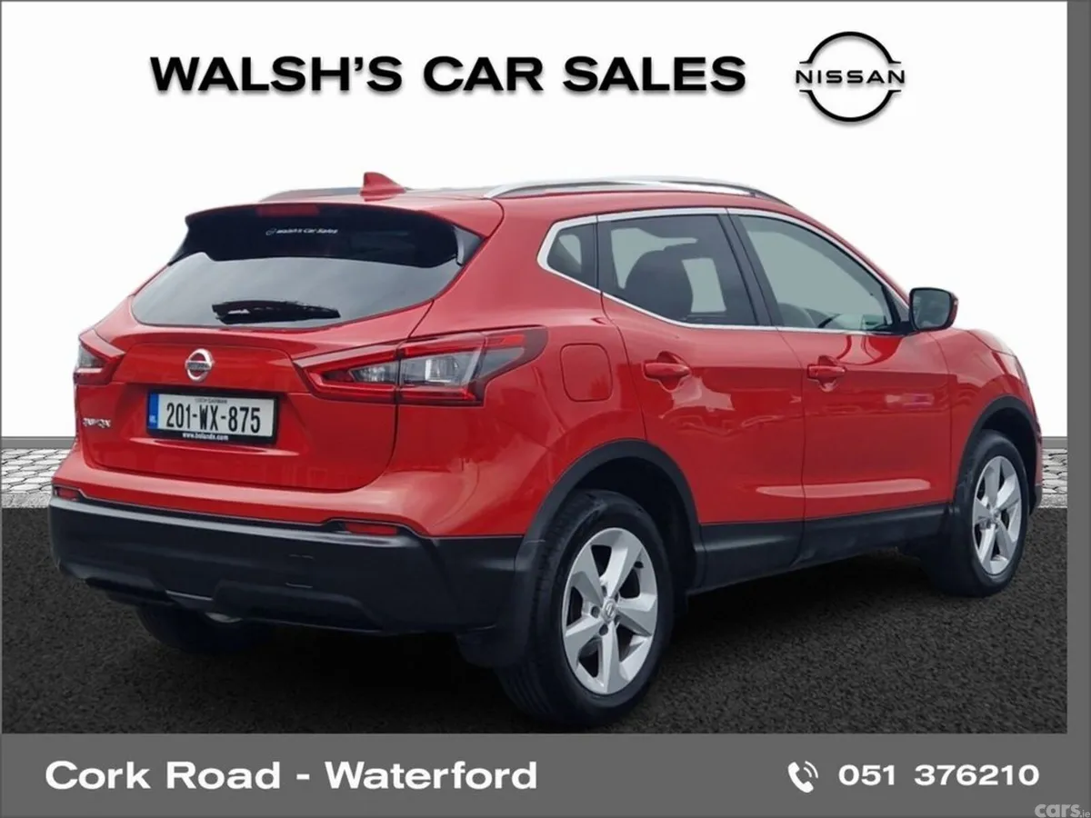 Nissan Qashqai SUV, Petrol, 2020, Red