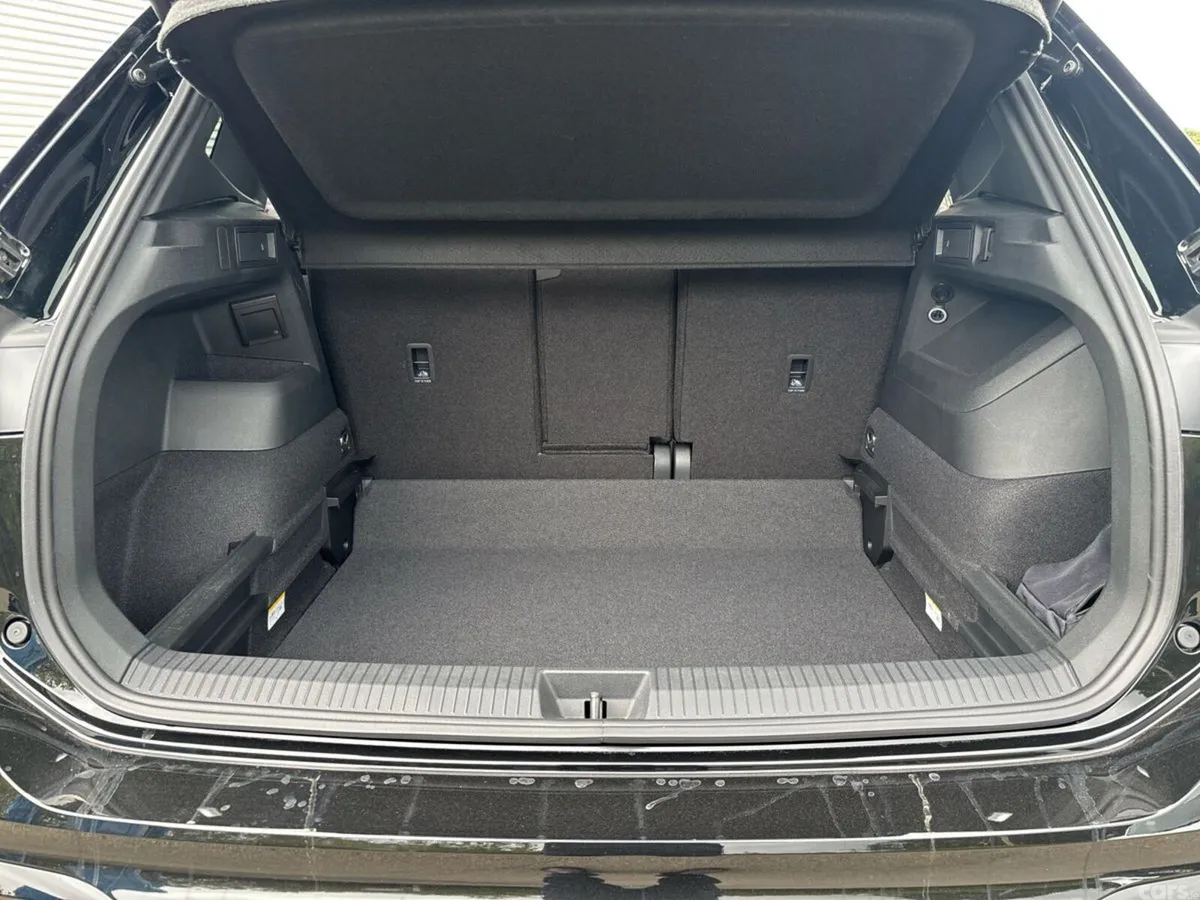 Volkswagen Tiguan SUV, Diesel, 2026, Black