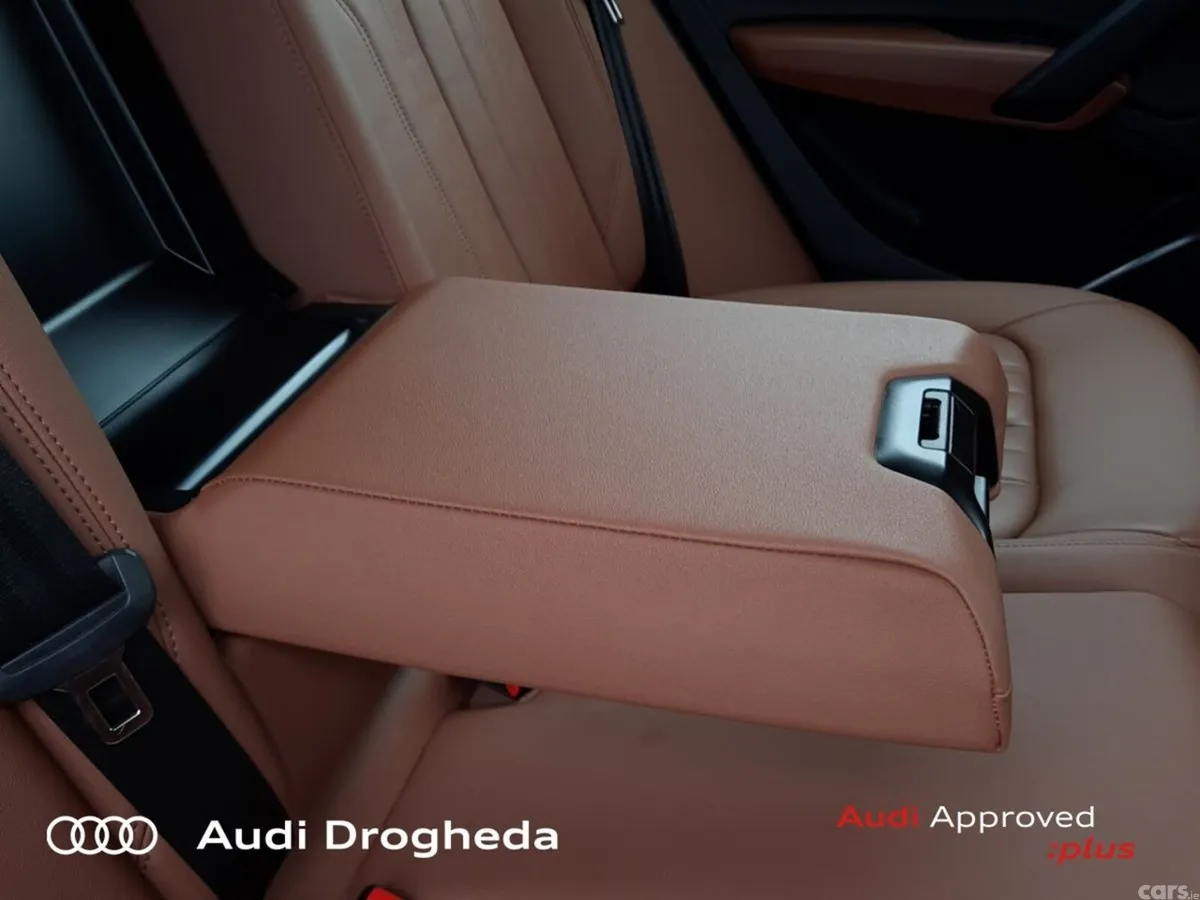 Audi Q5 SUV, Diesel, 2023, Blue