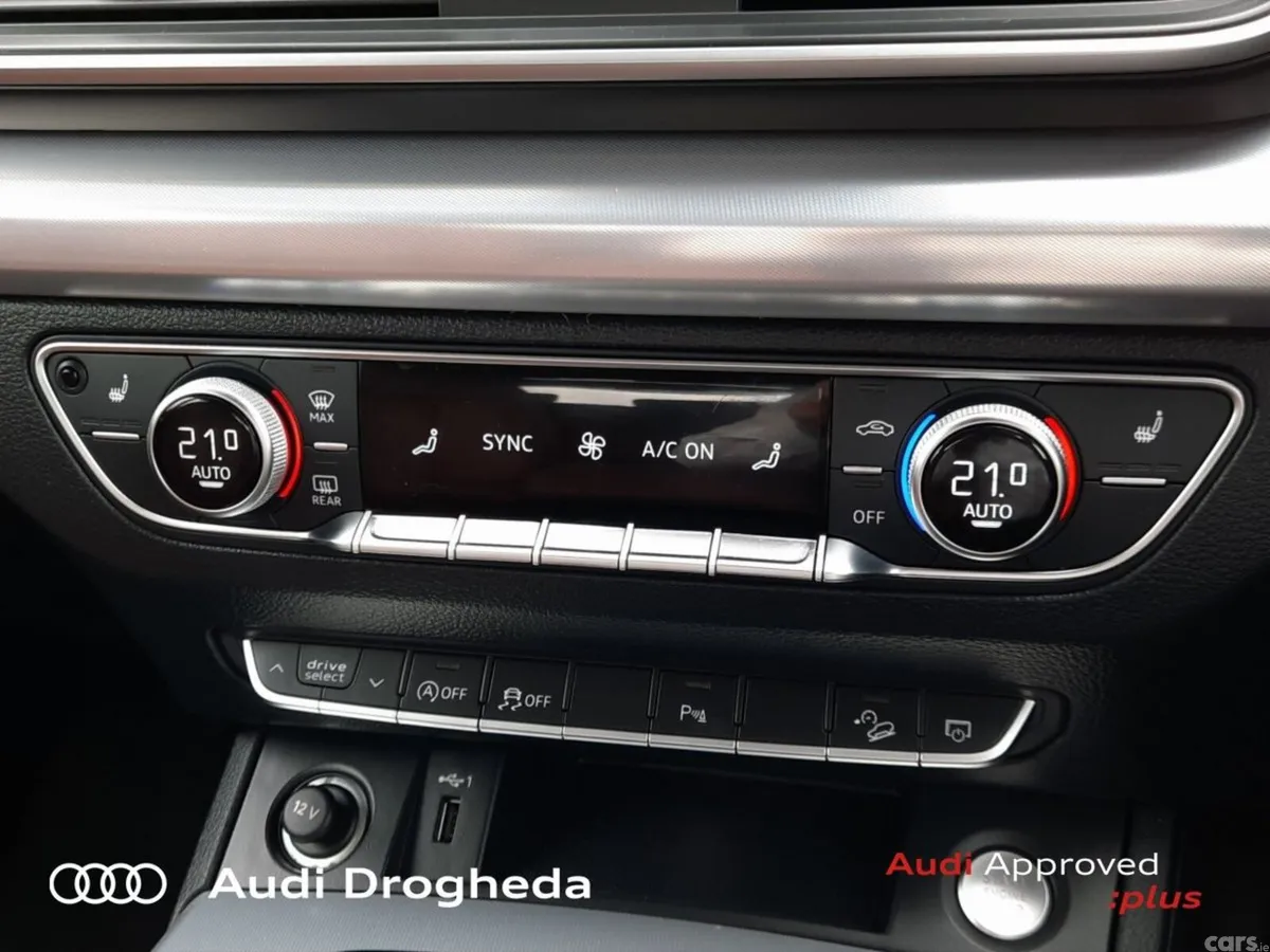 Audi Q5 SUV, Diesel, 2023, Blue