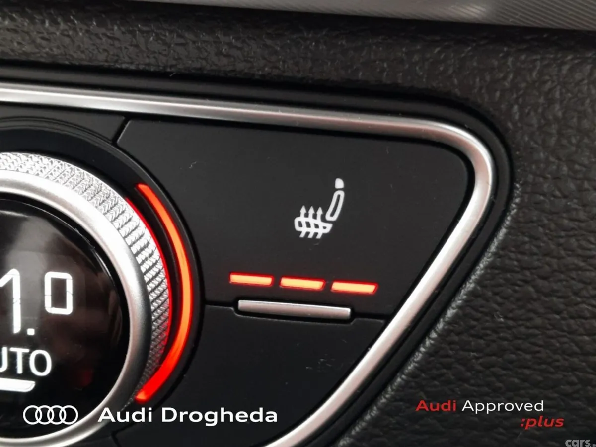 Audi Q5 SUV, Diesel, 2023, Blue
