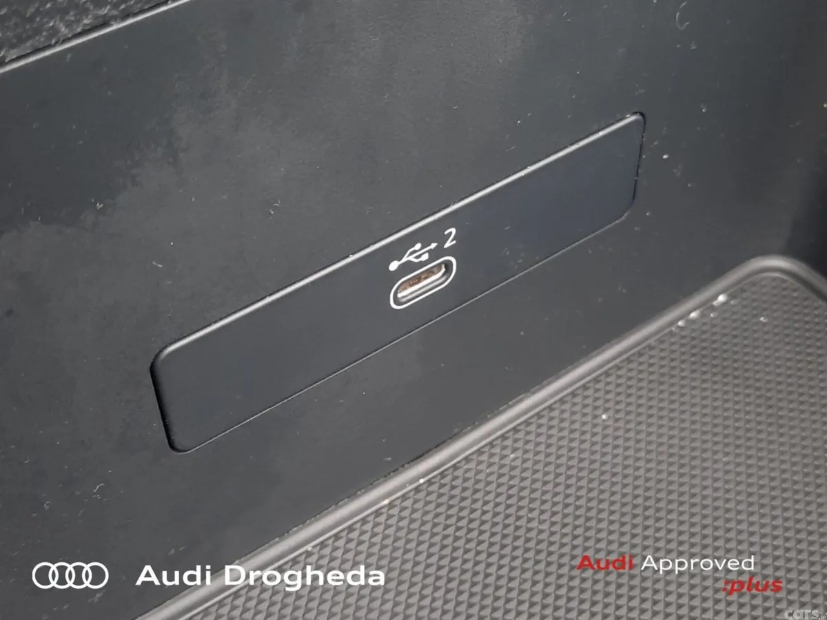 Audi Q5 SUV, Diesel, 2023, Blue