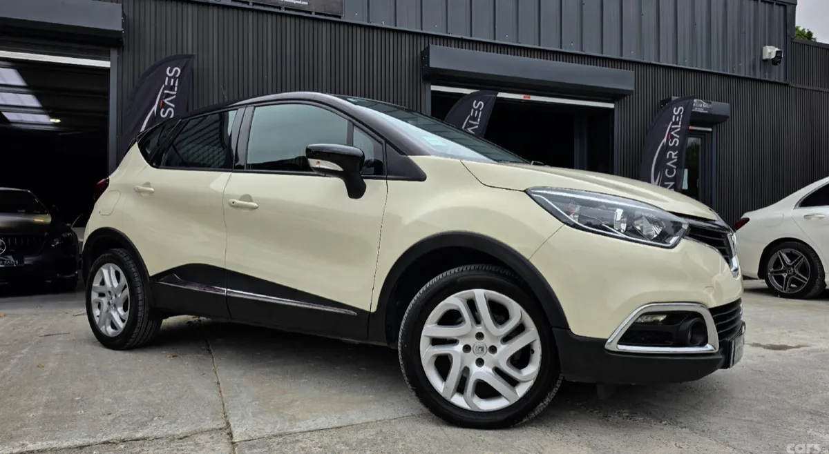 Renault Captur Hatchback, Diesel, 2017, White