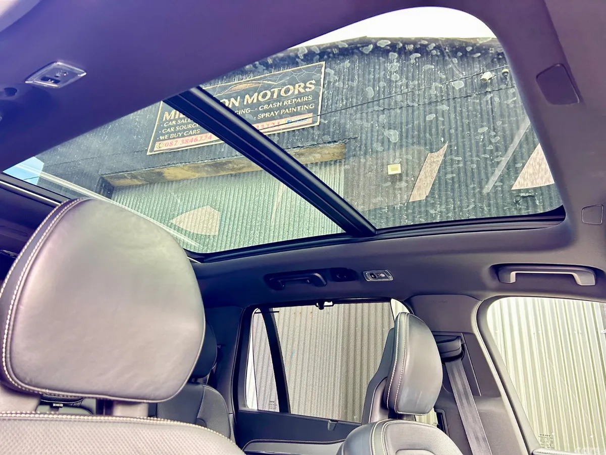 Volvo XC90 SUV, Petrol Plug-in Hybrid, 2018, Blue