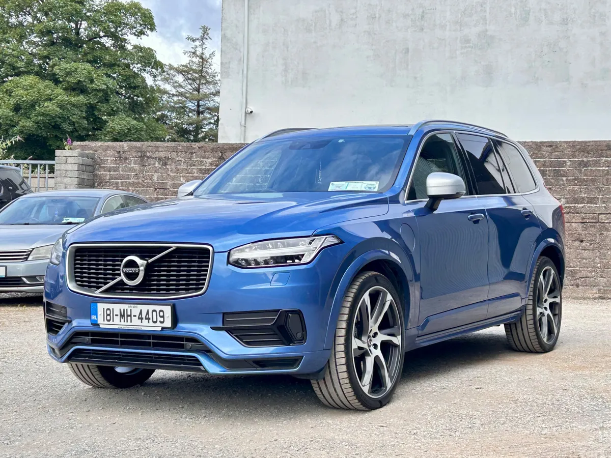 Volvo XC90 SUV, Petrol Plug-in Hybrid, 2018, Blue
