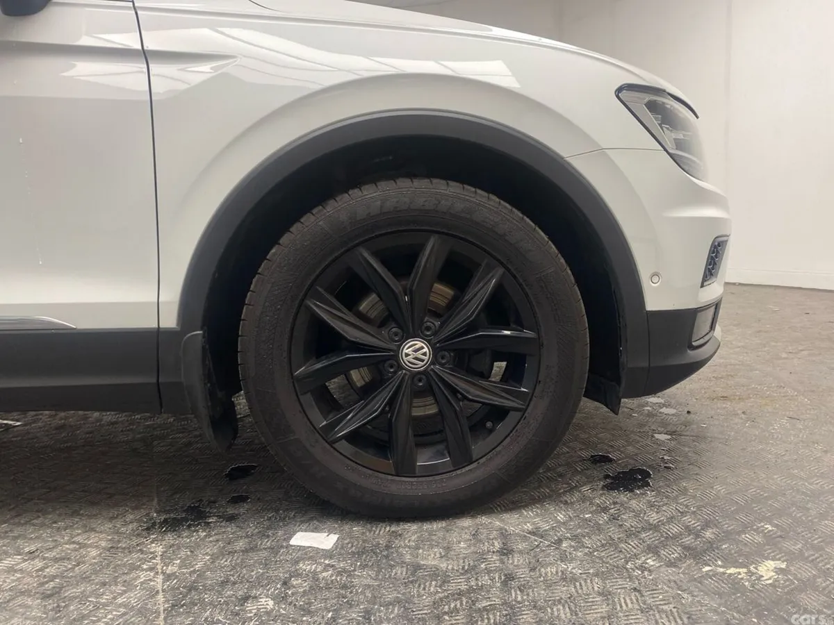 Volkswagen Tiguan SUV, Petrol, 2019, White