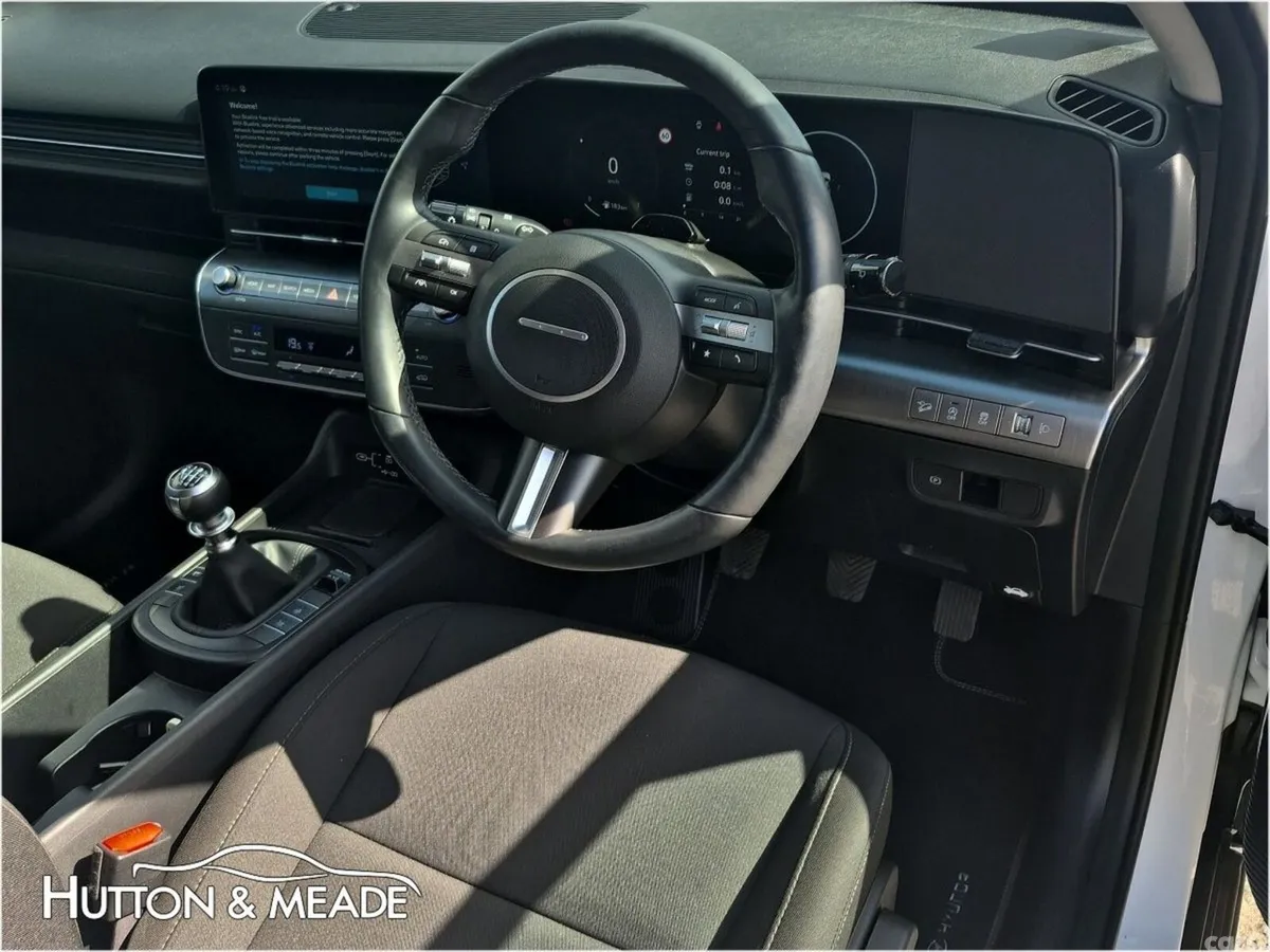 Hyundai KONA SUV, Petrol, 2024, White
