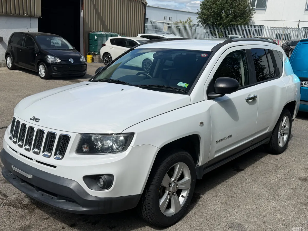Jeep Compass SUV, Petrol, 2016, White