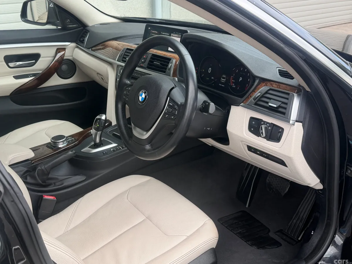 BMW 4-Series Coupe, Petrol, 2018, Black