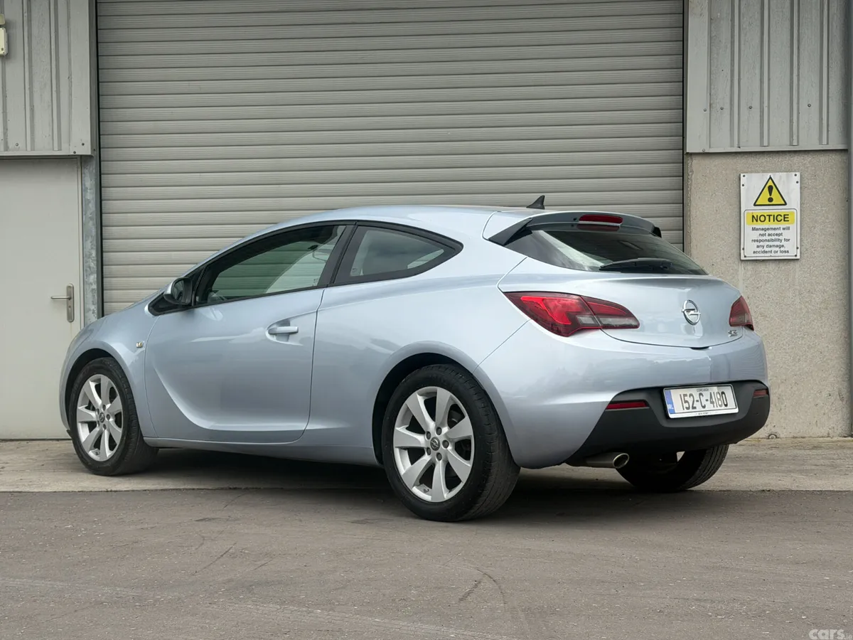 Opel Astra Hatchback, Diesel, 2015, Silver