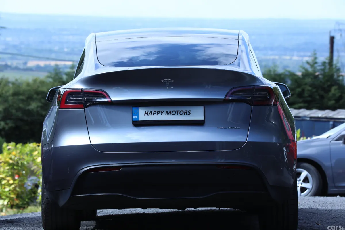 Tesla Model Y MPV, Electric, 2024, Grey