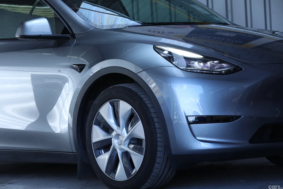 Tesla Model Y MPV, Electric, 2024, Grey