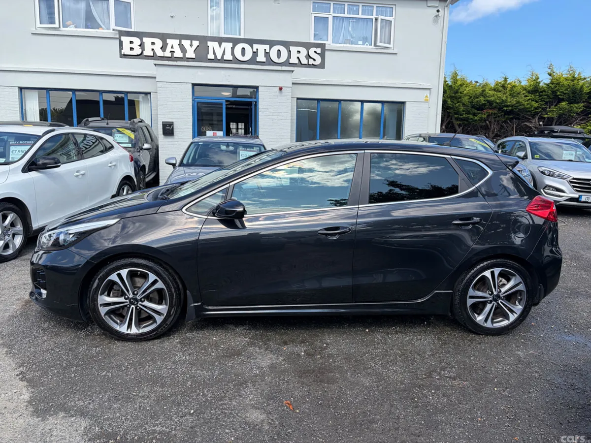 Kia Ceed Hatchback, Petrol, 2017, Black