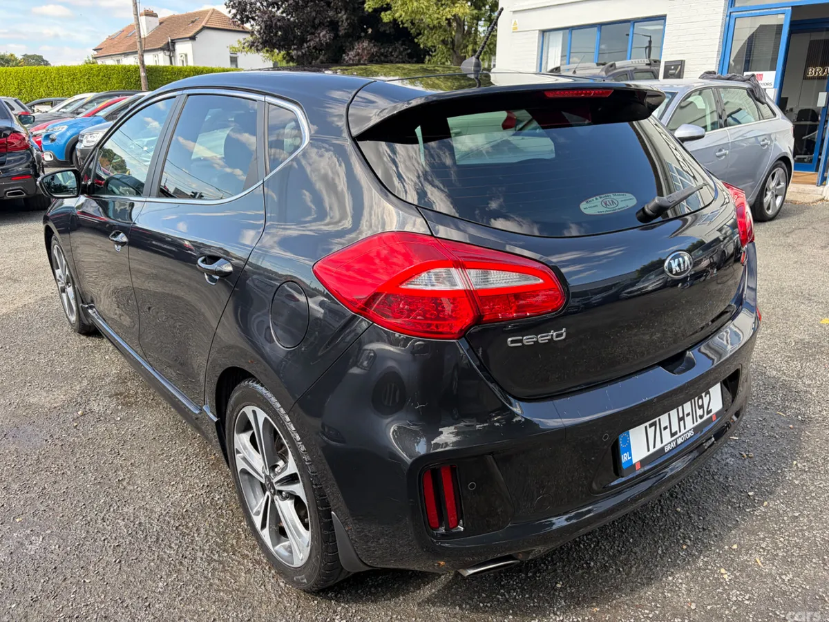 Kia Ceed Hatchback, Petrol, 2017, Black