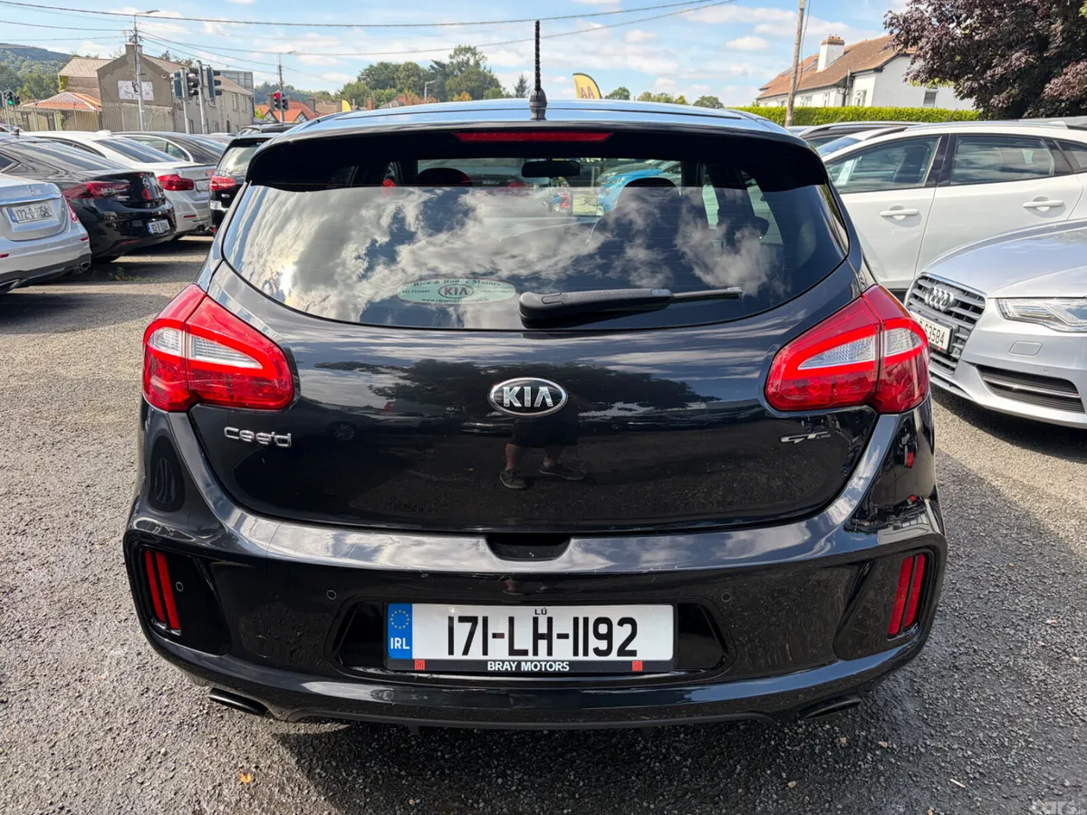 Kia Ceed Hatchback, Petrol, 2017, Black