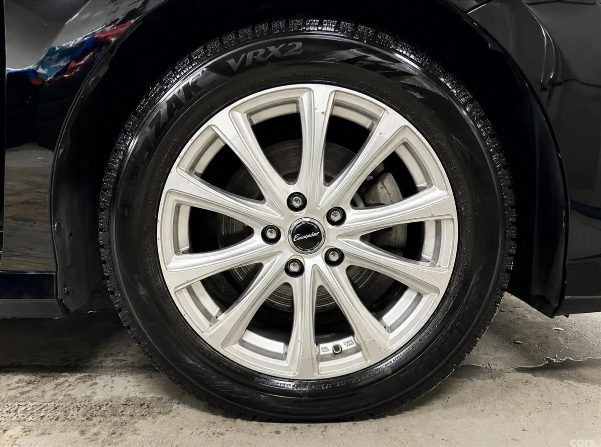 Toyota Camry Saloon, Petrol Hybrid, 2021, Black