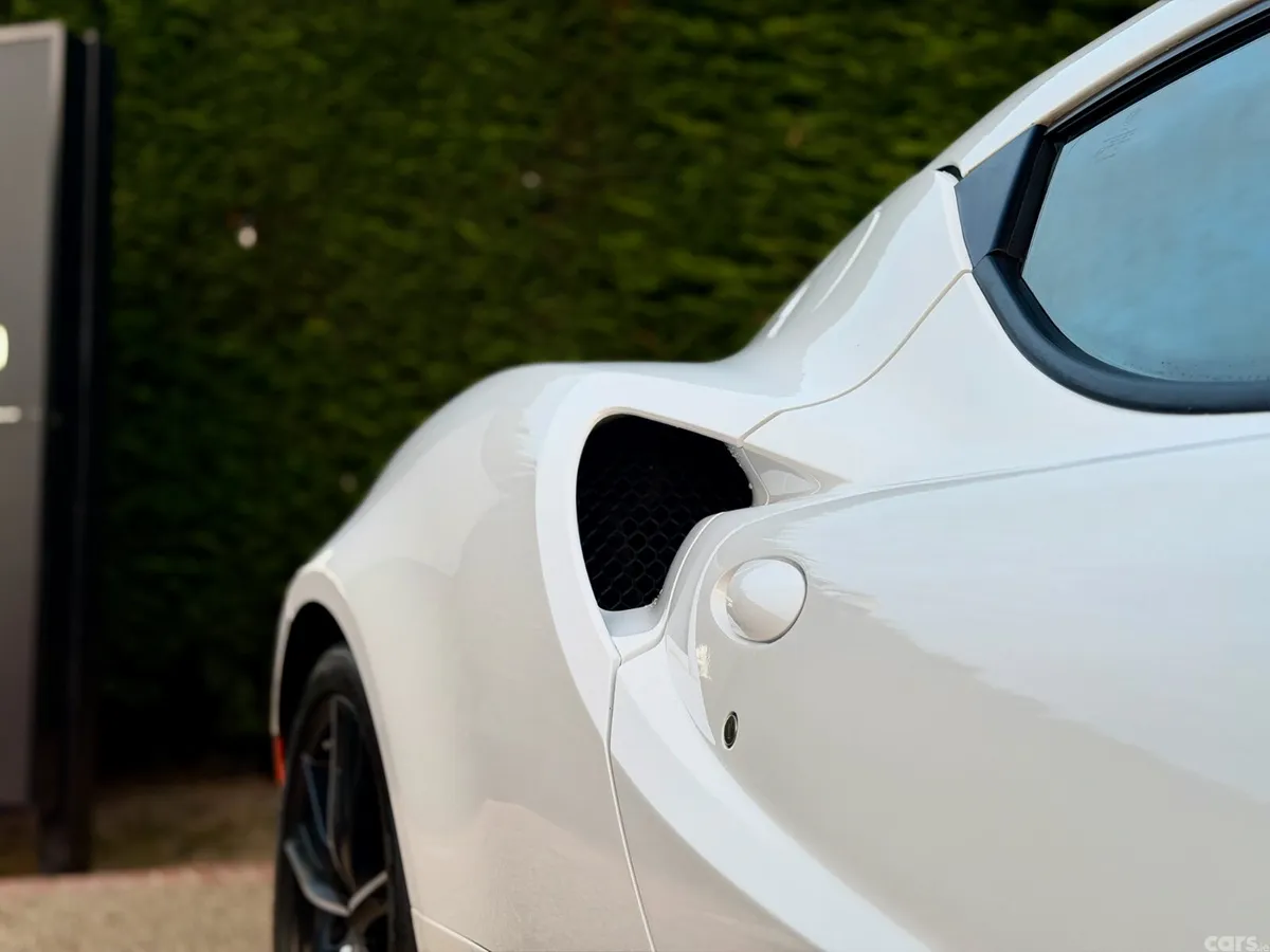 Alfa Romeo 4C Coupe, Petrol, 2016, White