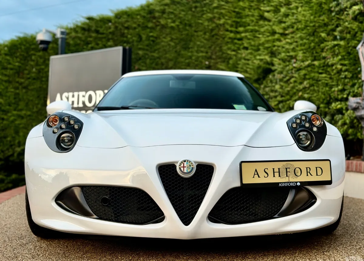 Alfa Romeo 4C Coupe, Petrol, 2016, White