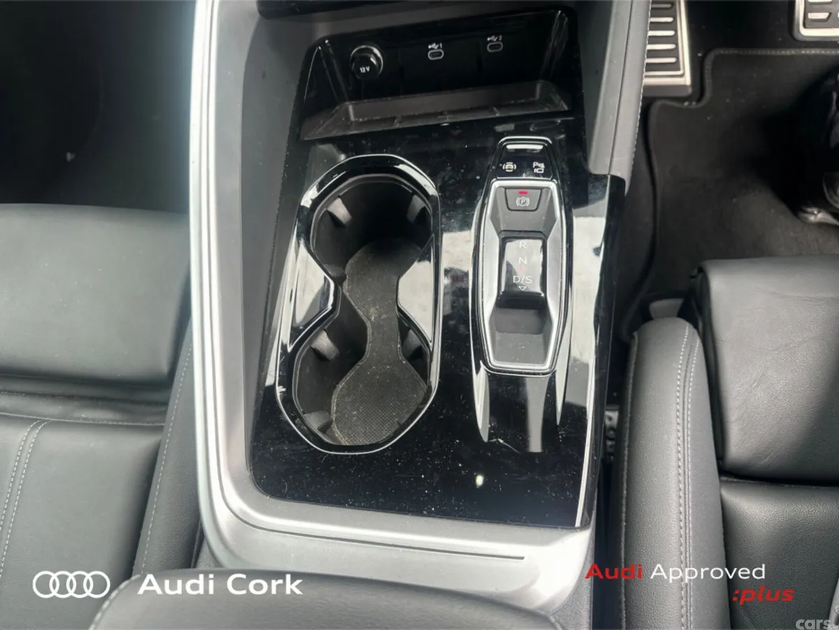 Audi Q5 SUV, Petrol Plug-in Hybrid, 2025, White