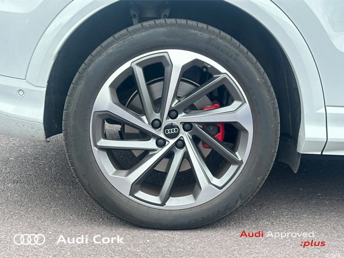 Audi Q5 SUV, Petrol Plug-in Hybrid, 2025, White