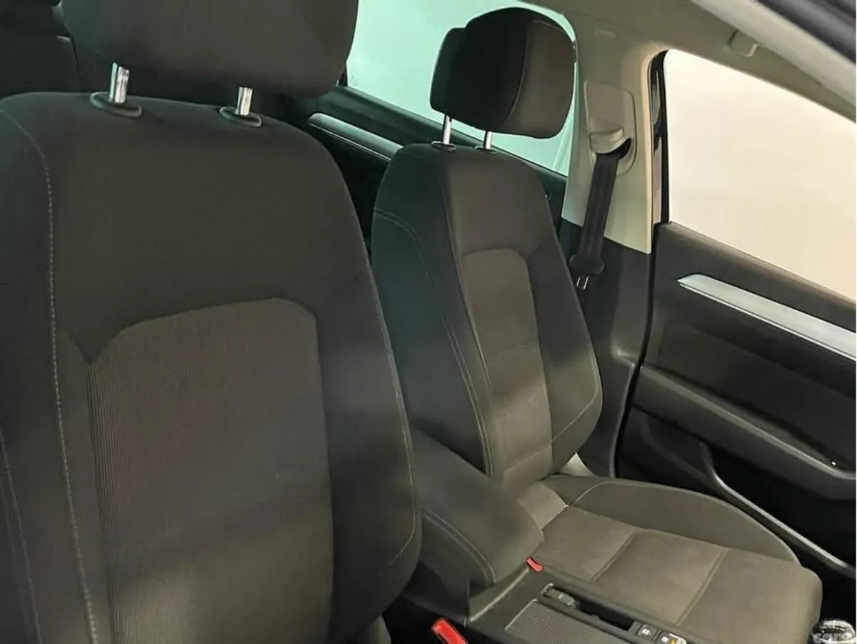 Volkswagen Passat Saloon, Diesel, 2018, Black